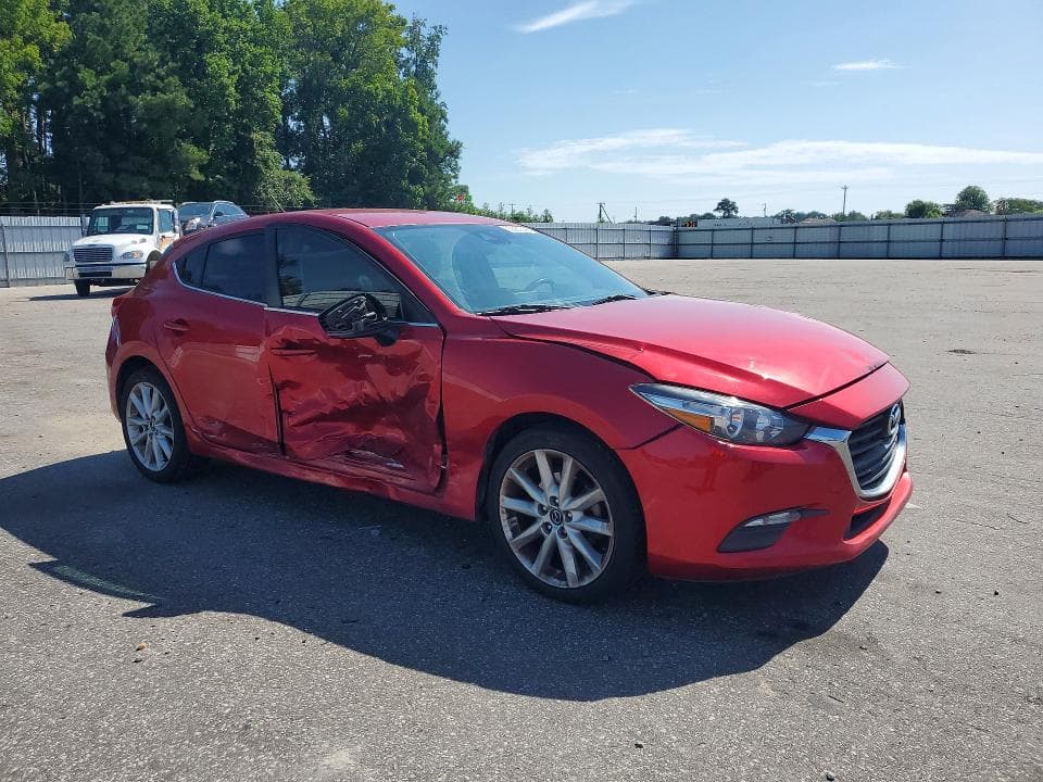 2017 MAZDA 3 TOURING 4