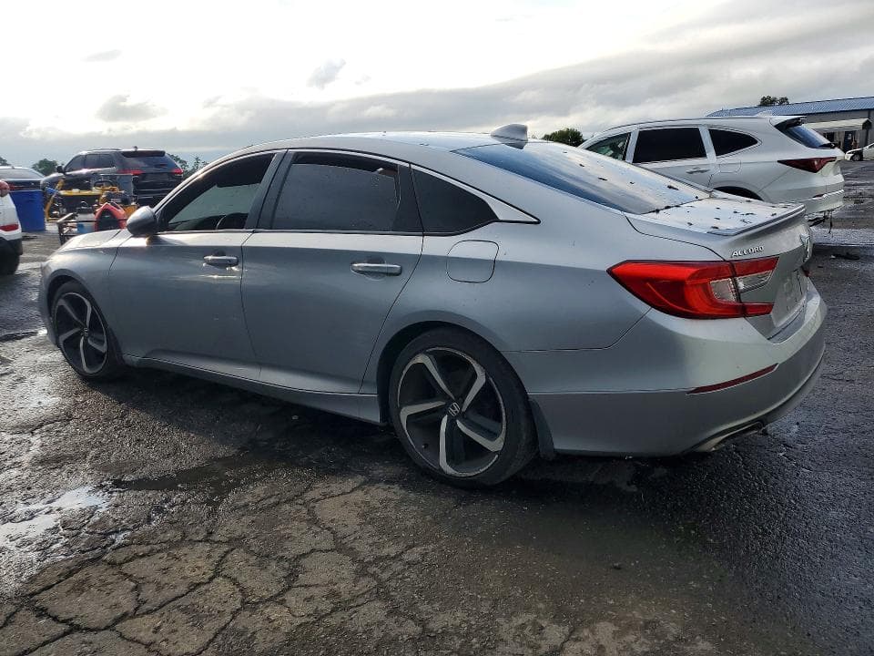 2018 HONDA ACCORD SPORT 2