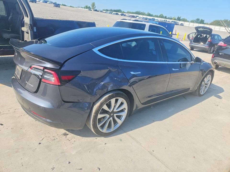 2019 TESLA MODEL 3 3