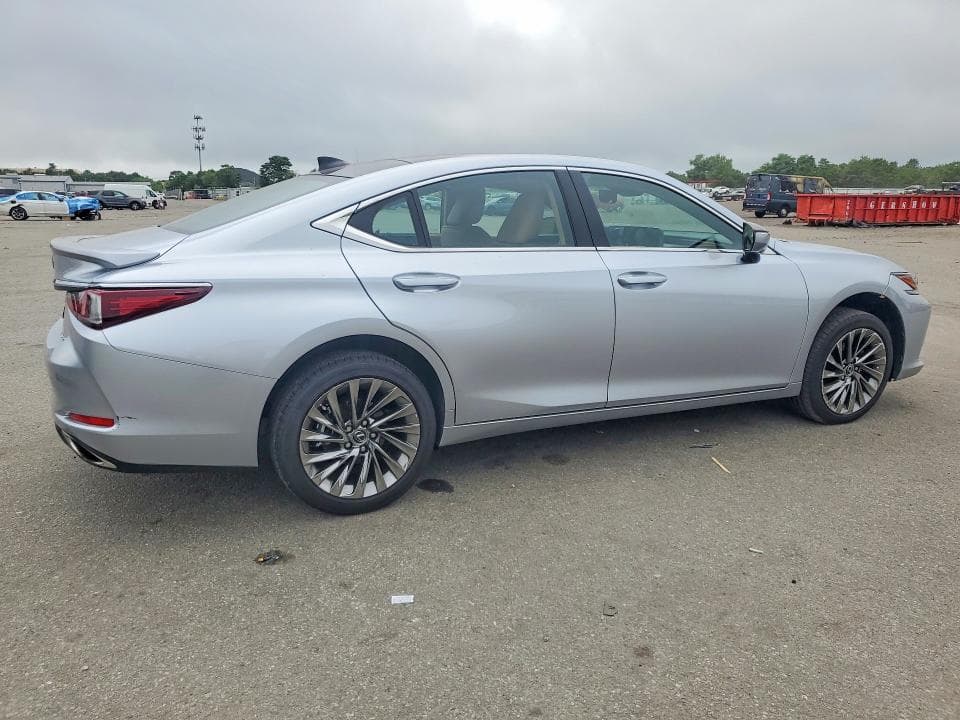 2024 LEXUS ES 350 ULTRA LUXURY 3