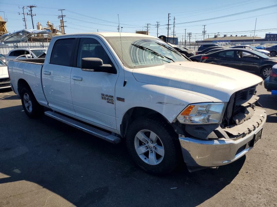 2020 RAM 1500 CLASSIC SLT 4