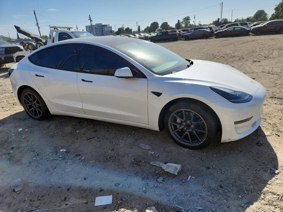 2023 TESLA MODEL 3 4