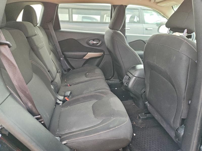 2017 JEEP CHEROKEE LATITUDE 10