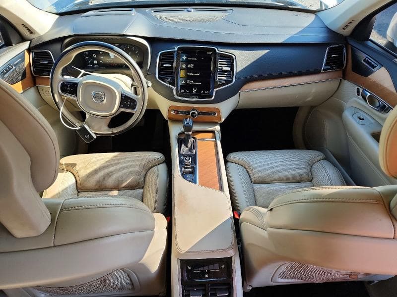 2020 VOLVO XC90 T6 INSCRIPTION 8