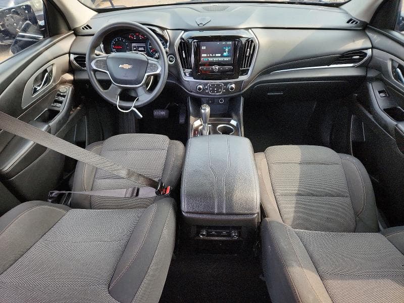 2018 CHEVROLET TRAVERSE LS 8