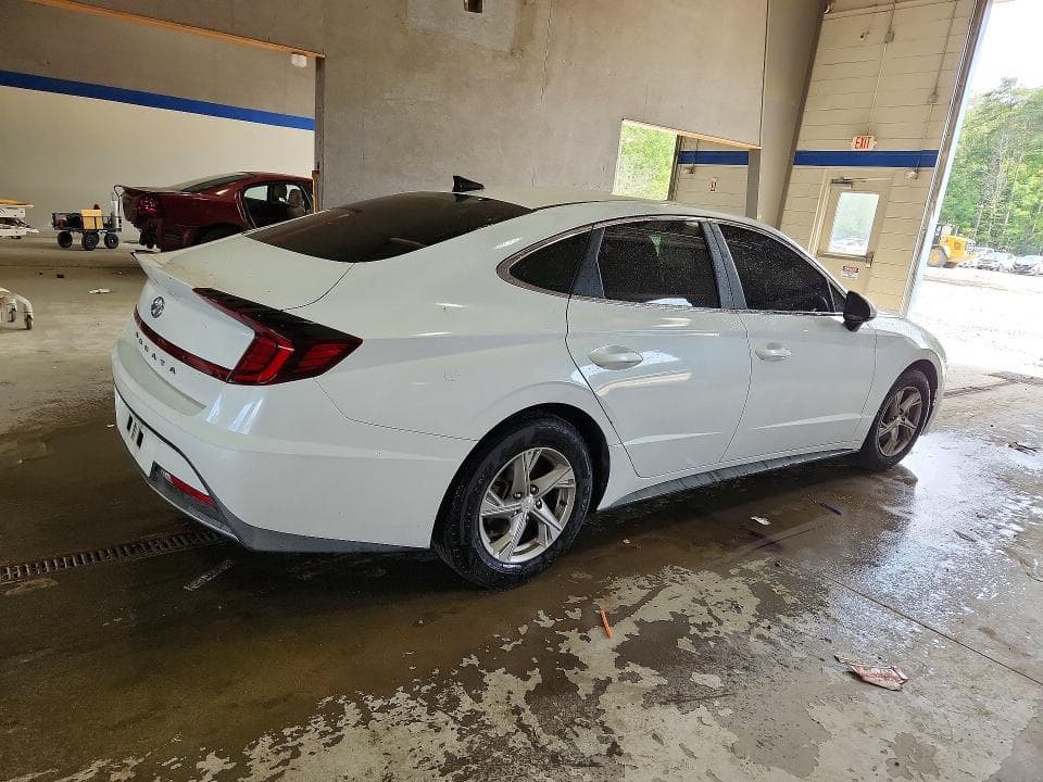 2021 HYUNDAI SONATA SE 3