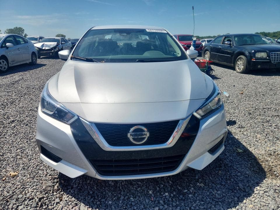 2022 NISSAN VERSA SV 5