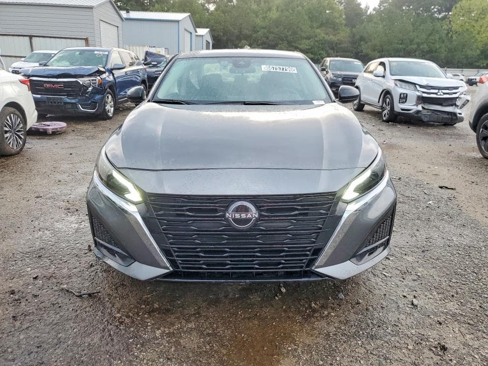 2025 NISSAN ALTIMA SV 5