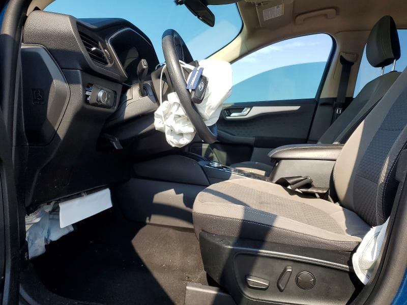 2020 FORD ESCAPE SE 7