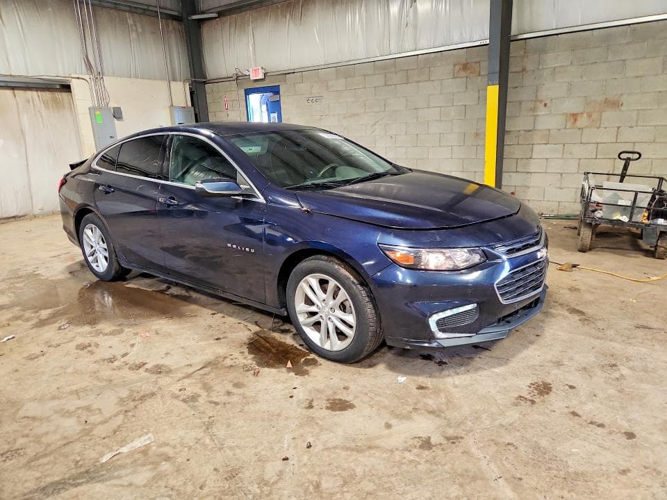 2017 CHEVROLET MALIBU LT 4