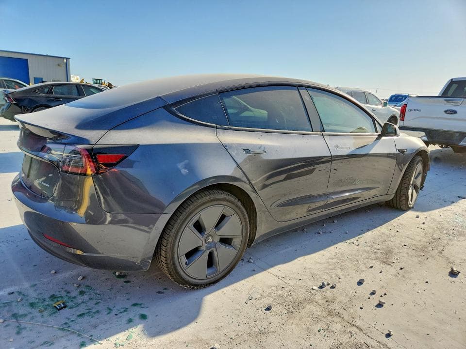 2022 TESLA MODEL 3 3