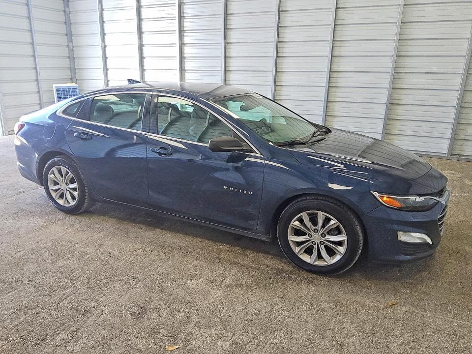 2021 CHEVROLET MALIBU LT 4