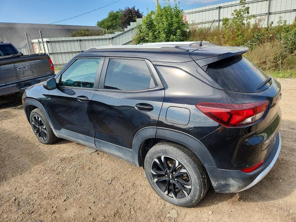 2022 CHEVROLET TRAILBLAZER LT 2