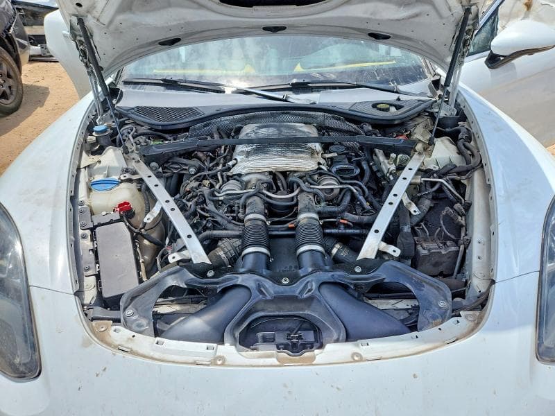 2018 PORSCHE PANAMERA 4S 11