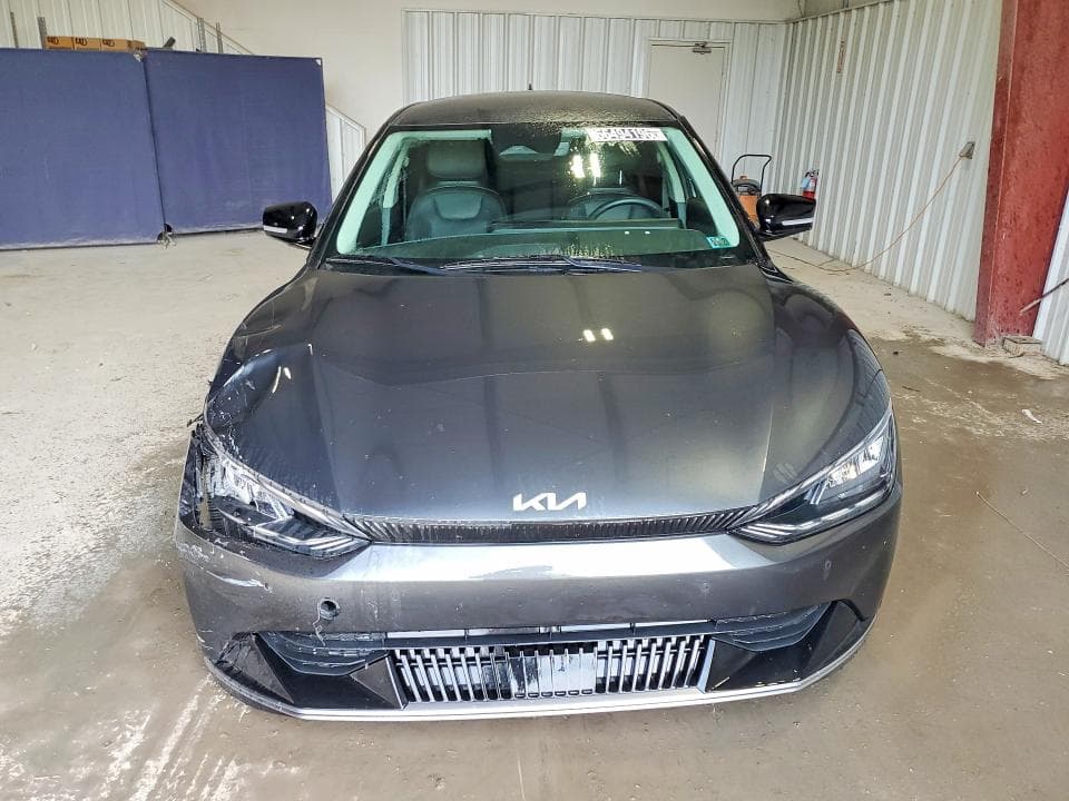 2024 KIA EV6 WIND 5