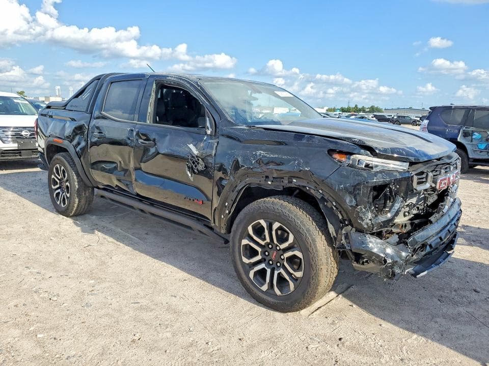 2025 GMC CANYON AT4 4