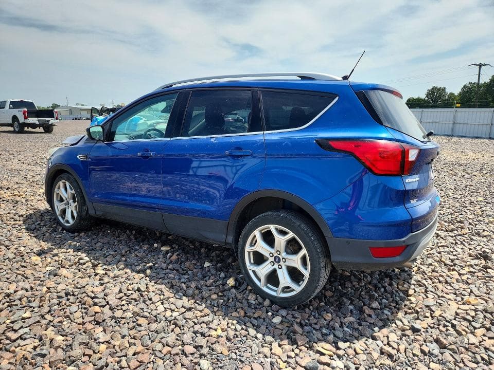 2019 FORD ESCAPE TITANIUM 2