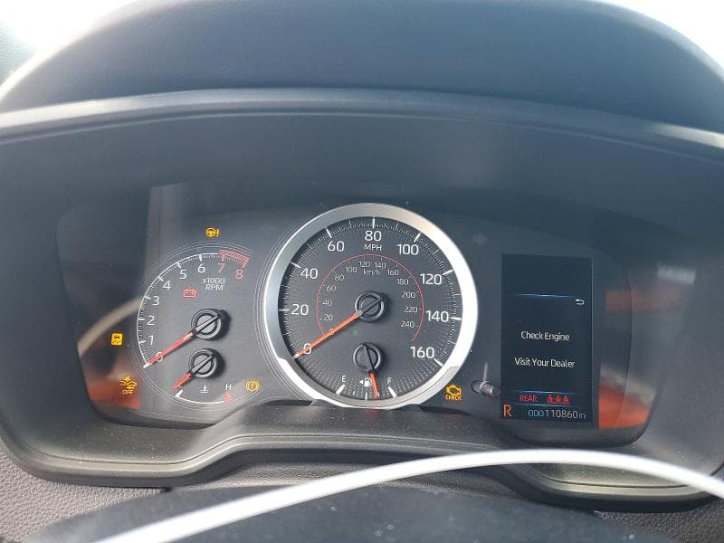 2021 TOYOTA COROLLA SE 9
