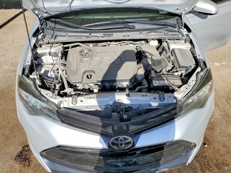 2018 TOYOTA COROLLA LE 11