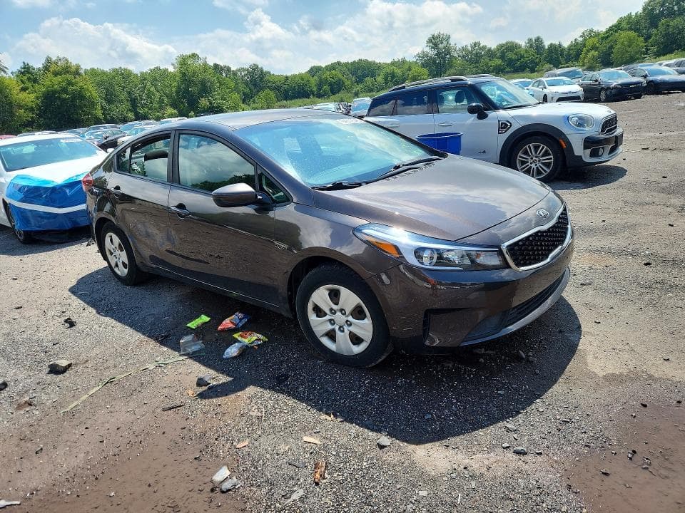 2017 KIA FORTE LX 4