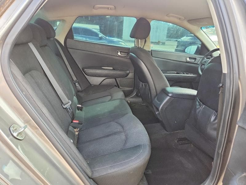 2018 KIA OPTIMA LX 10