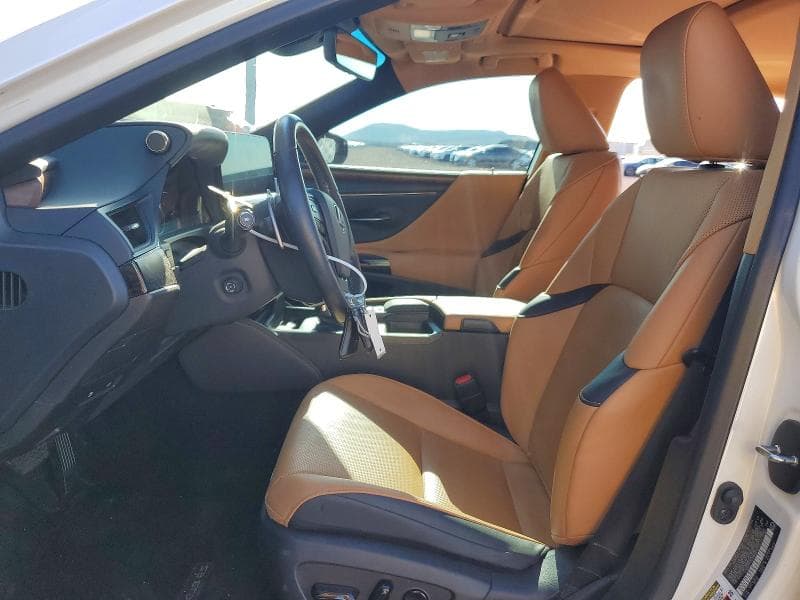 2022 LEXUS ES 300H BASE 7
