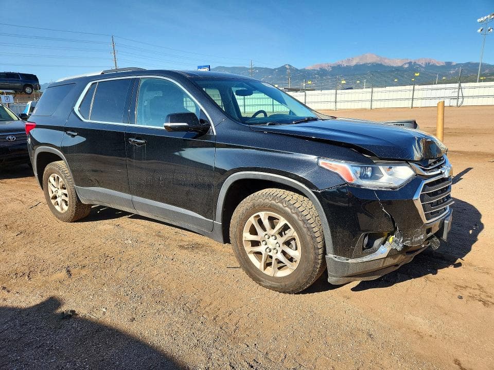 2018 CHEVROLET TRAVERSE LT 4