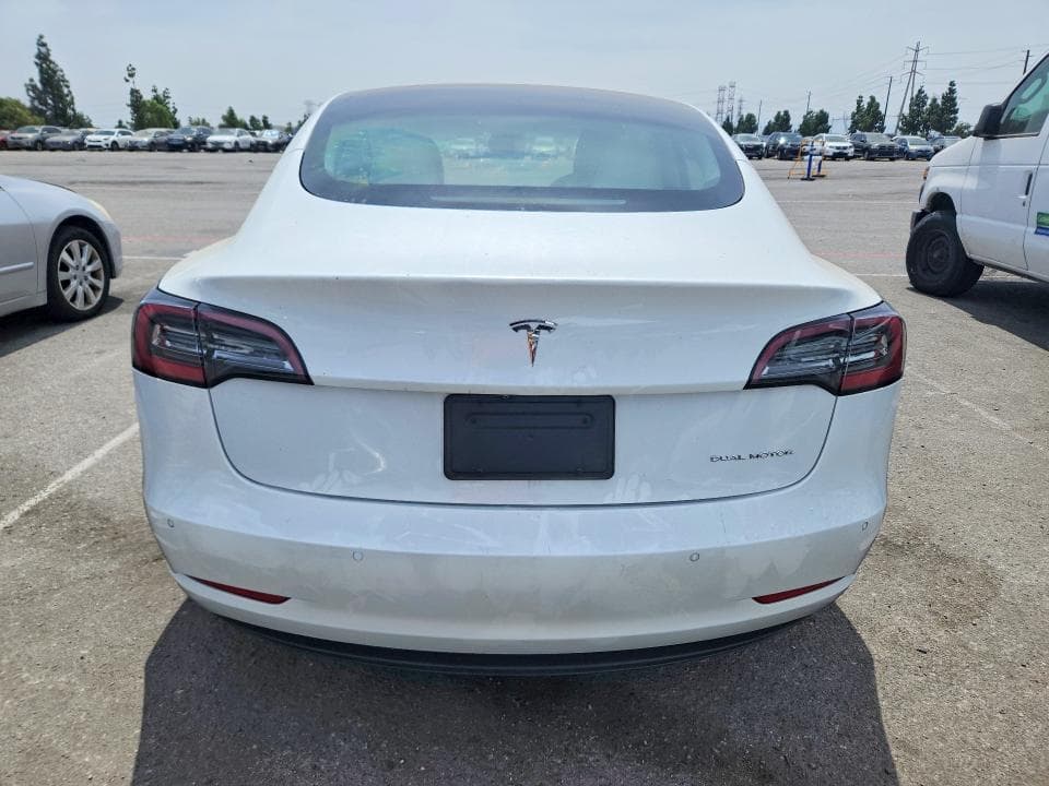 2021 TESLA MODEL 3 6