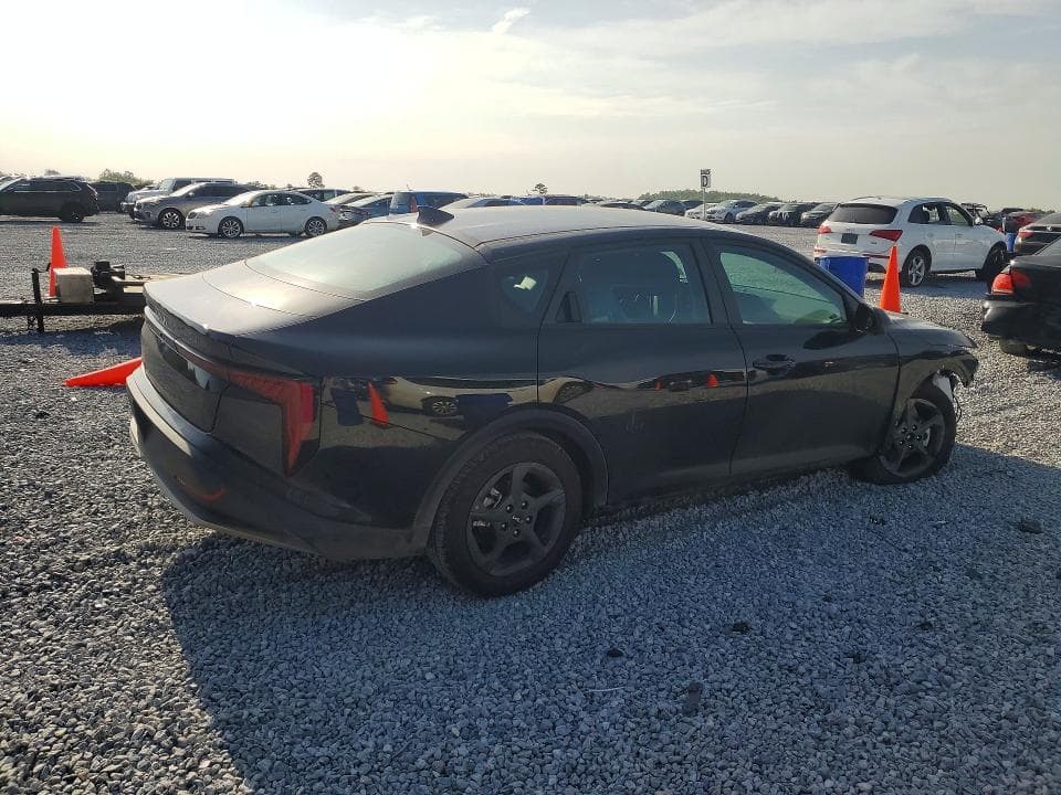2026 KIA K4 LXS 3