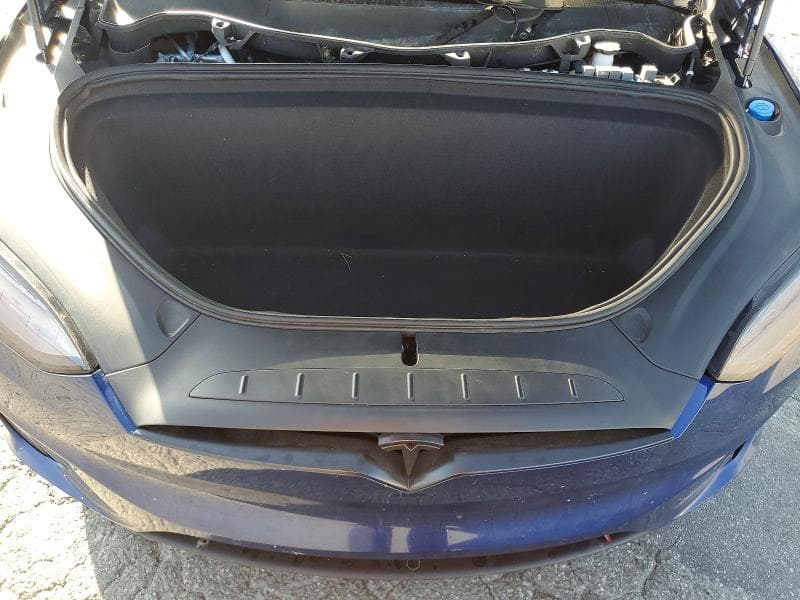 2017 TESLA MODEL X 12