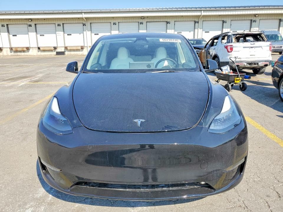 2023 TESLA MODEL Y 5