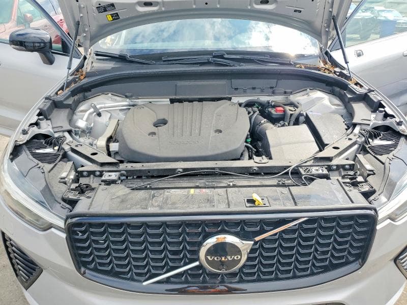 2024 VOLVO XC60 PLUS 12