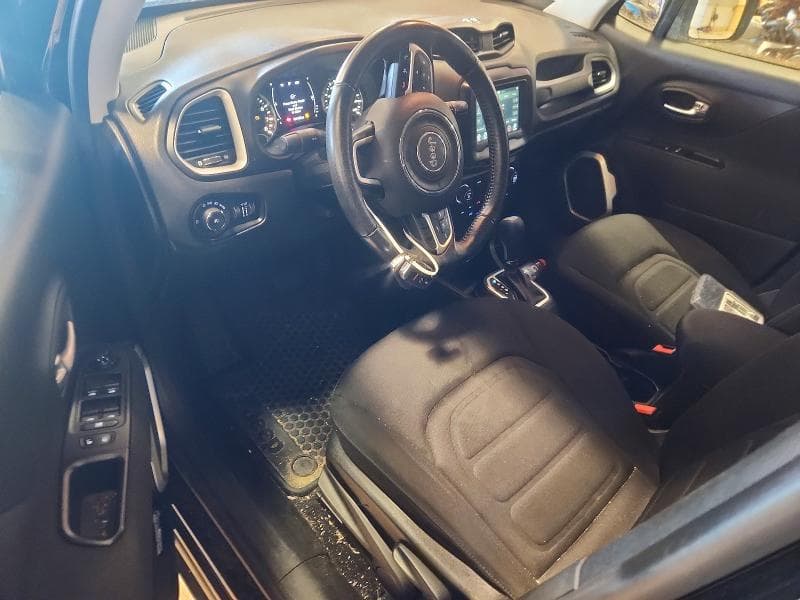 2018 JEEP RENEGADE LATITUDE 8