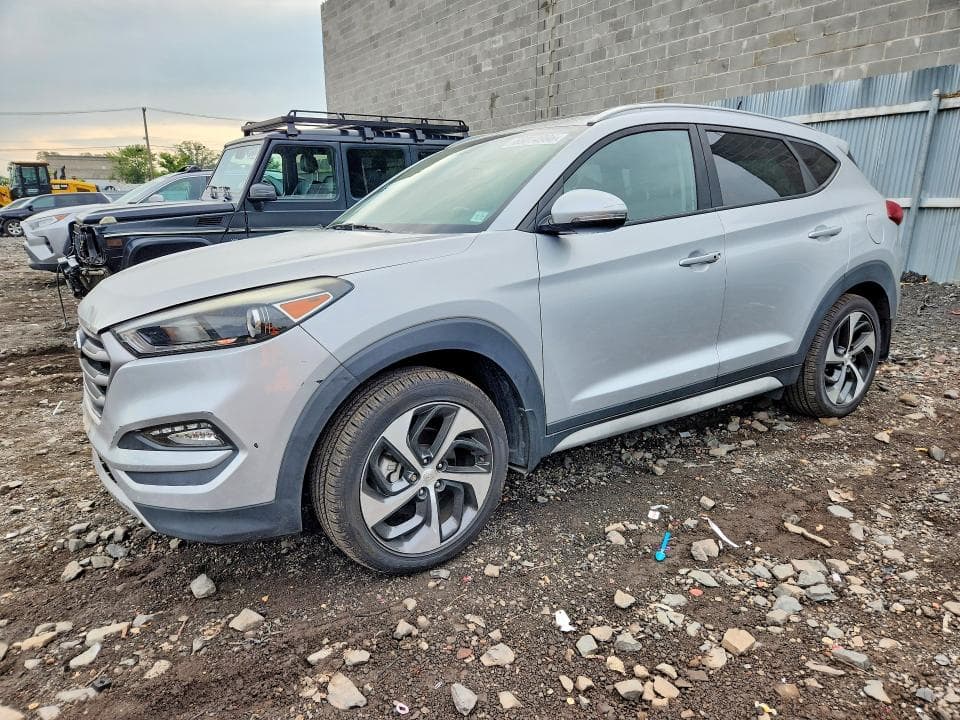 2017 HYUNDAI TUCSON SPORT