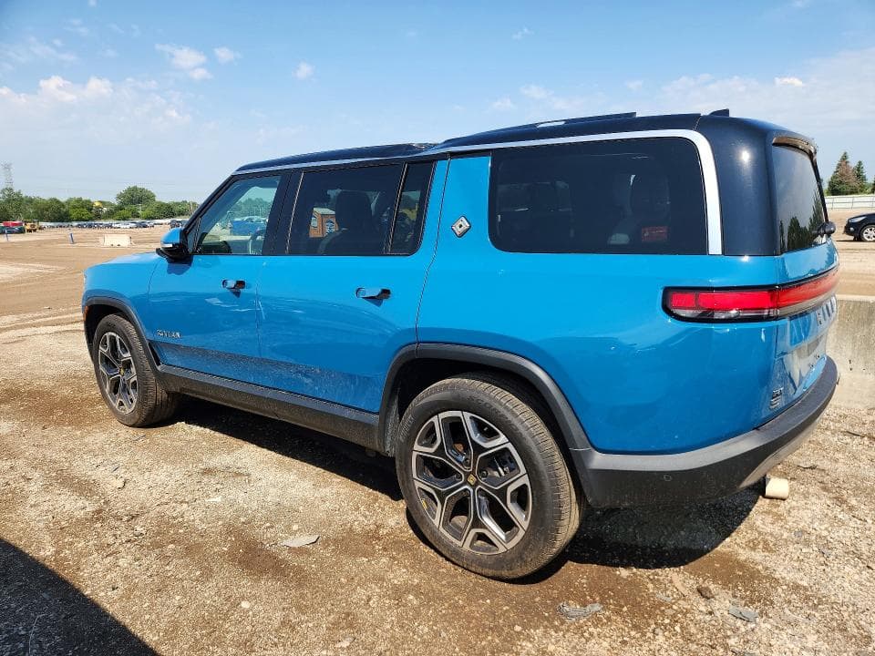 2026 RIVIAN R1S ADVENTURE 2