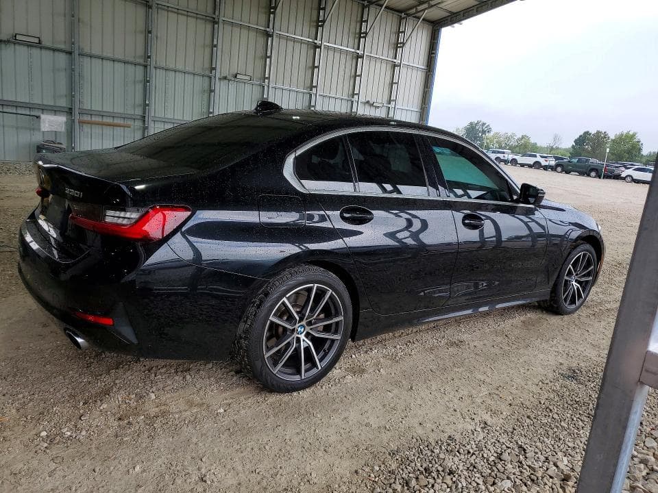 2021 BMW 330XI 3