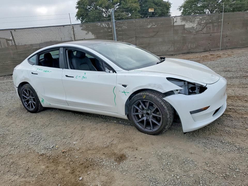 2023 TESLA MODEL 3 4