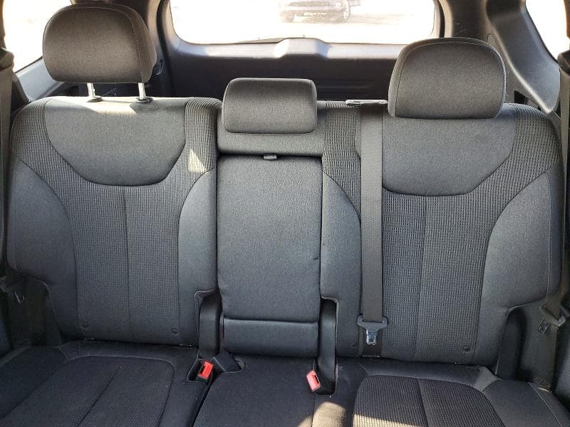 2019 HYUNDAI SANTA FE SE 10