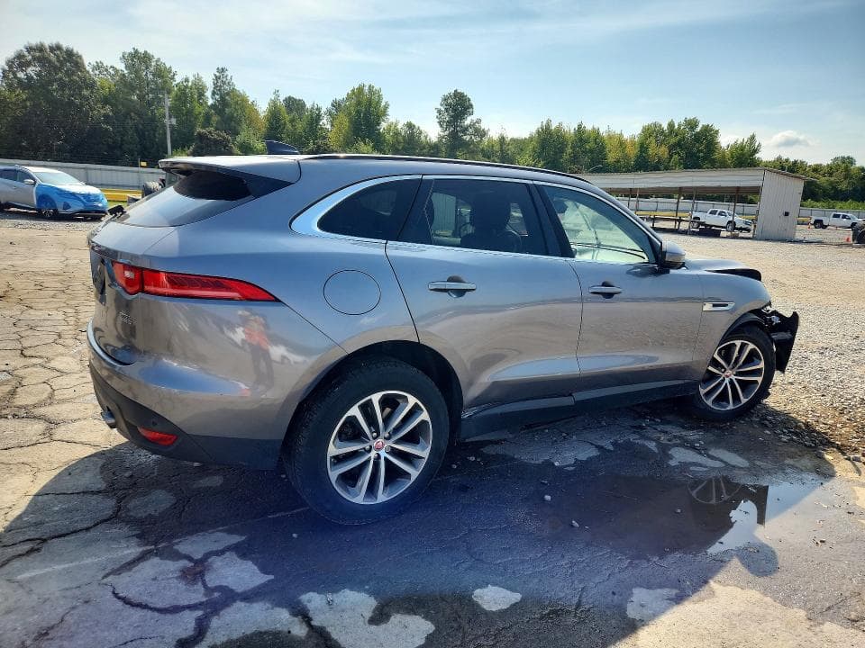 2020 JAGUAR F-PACE PREMIUM 3