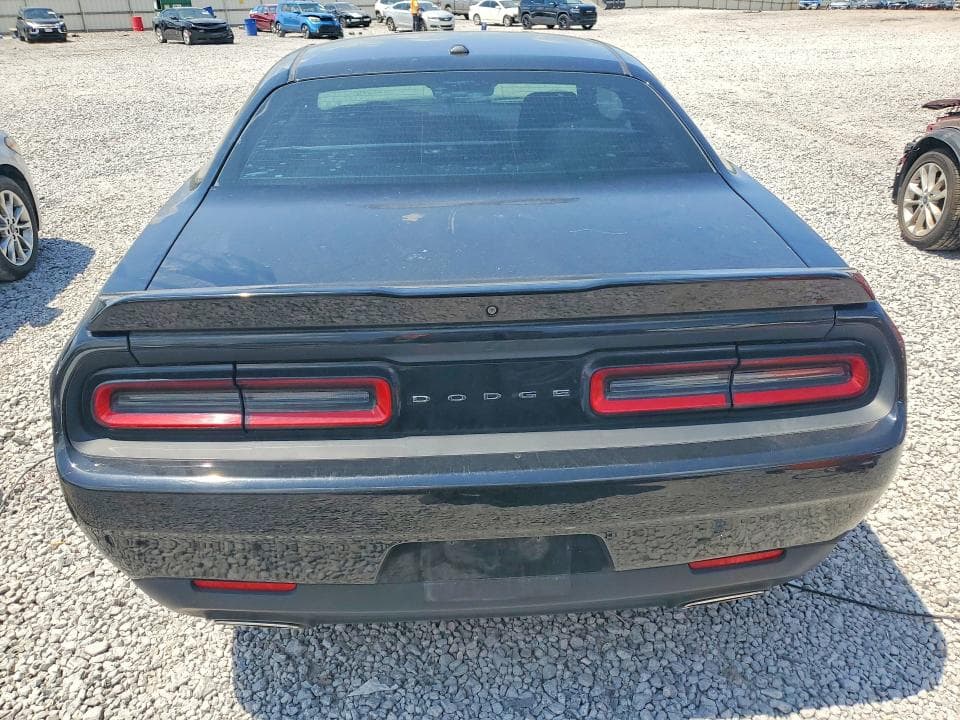 2019 DODGE CHALLENGER SXT 6
