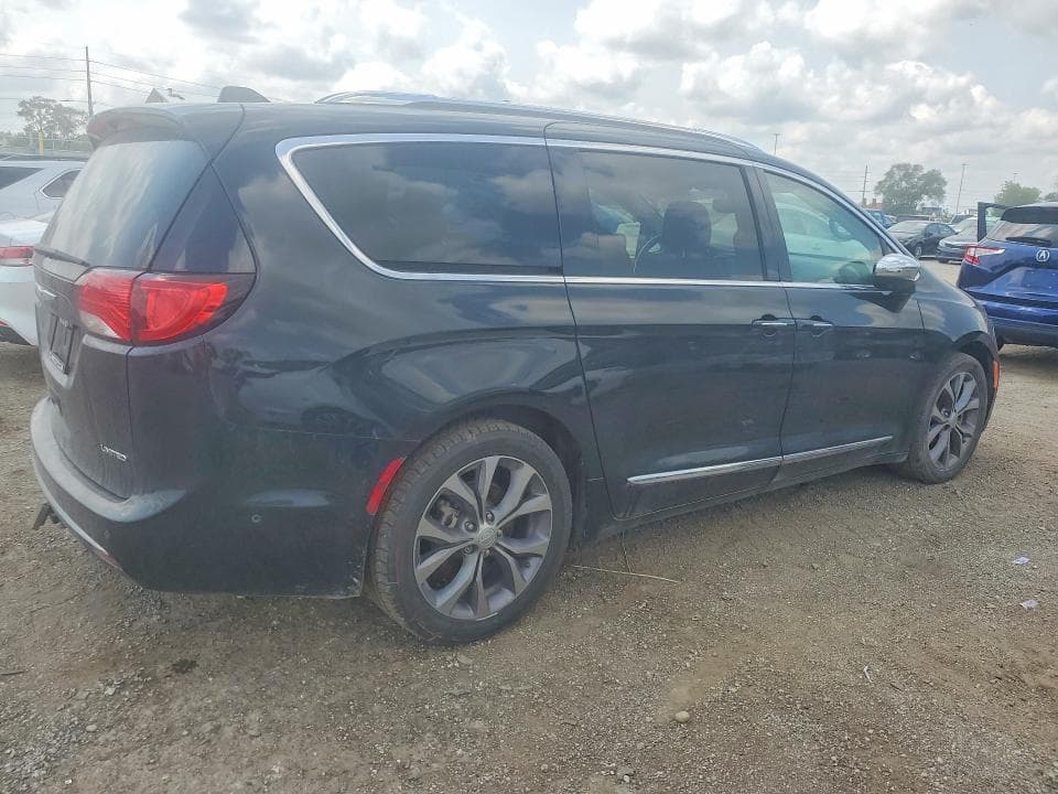 2020 CHRYSLER PACIFICA LIMITED 3