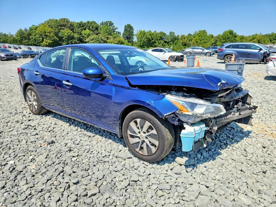 2019 NISSAN ALTIMA S 4