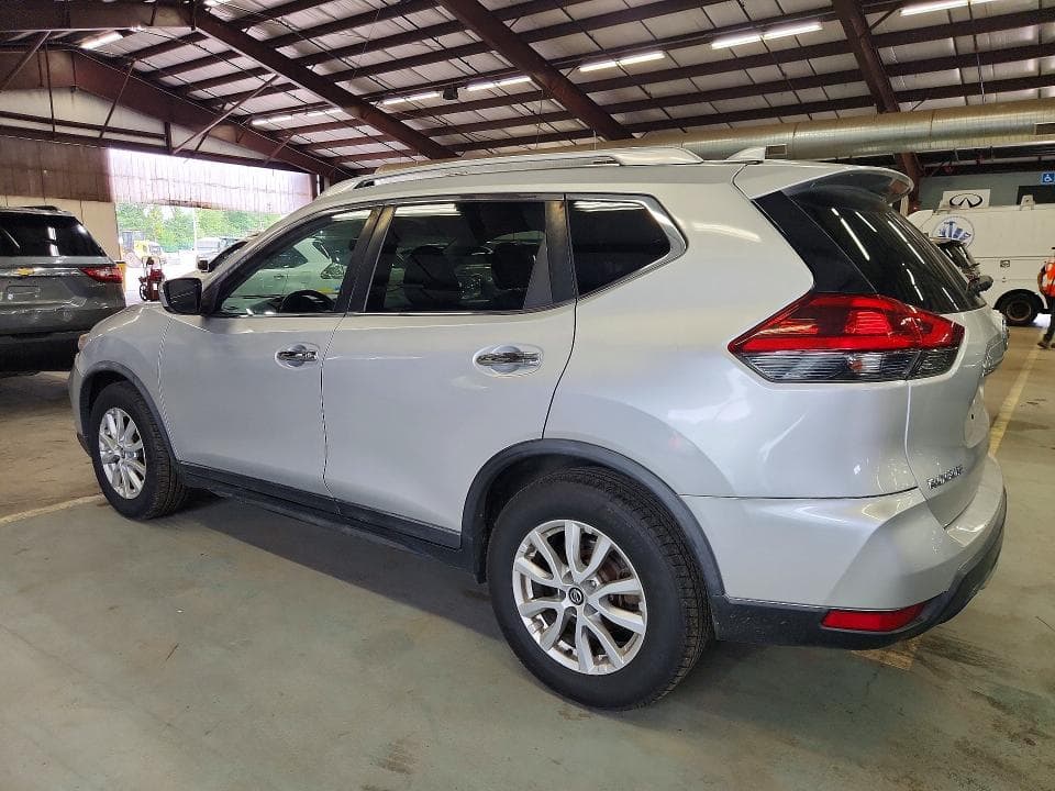 2018 NISSAN ROGUE SV 2