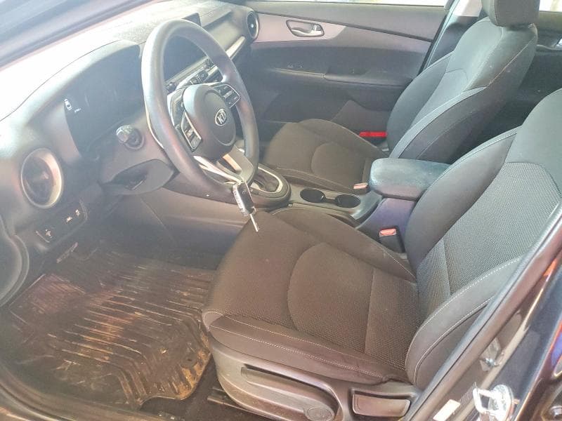 2019 KIA FORTE LXS 7