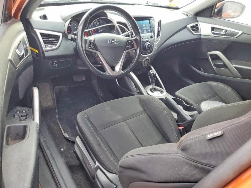 2017 HYUNDAI VELOSTER BASE 8