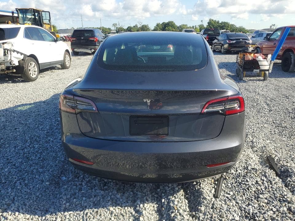 2022 TESLA MODEL 3 6