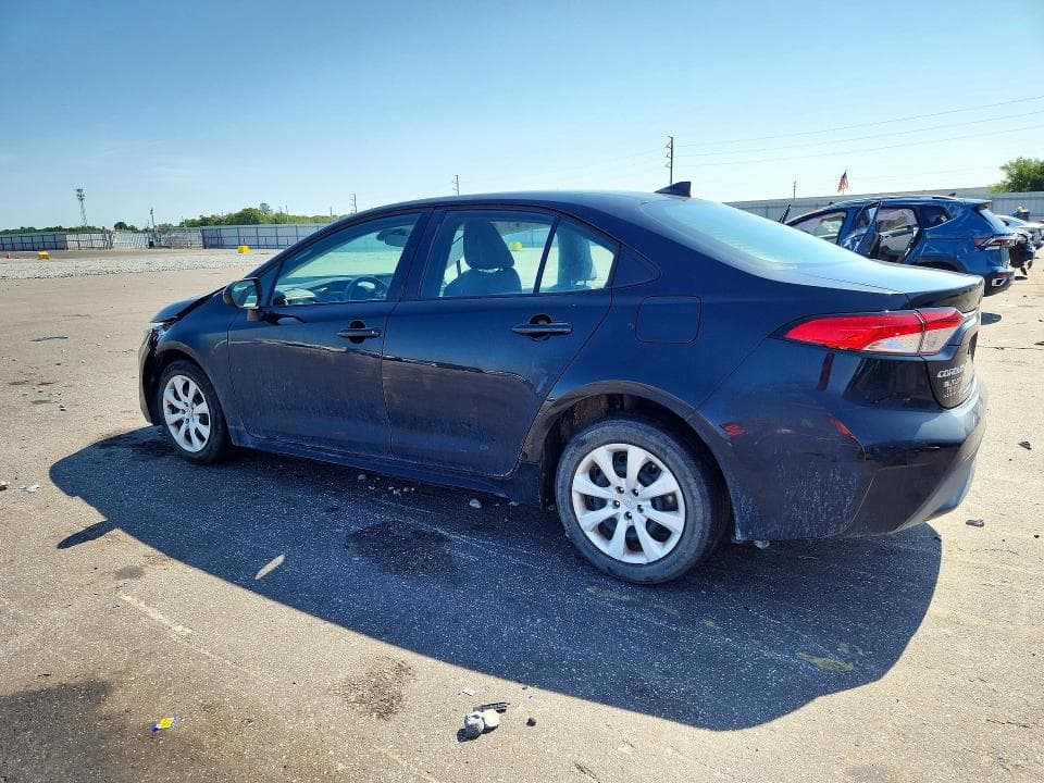 2022 TOYOTA COROLLA LE 2