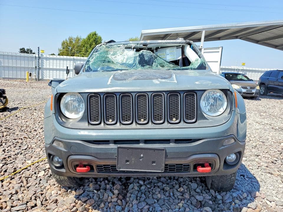 2017 JEEP RENEGADE TRAILHAWK 5