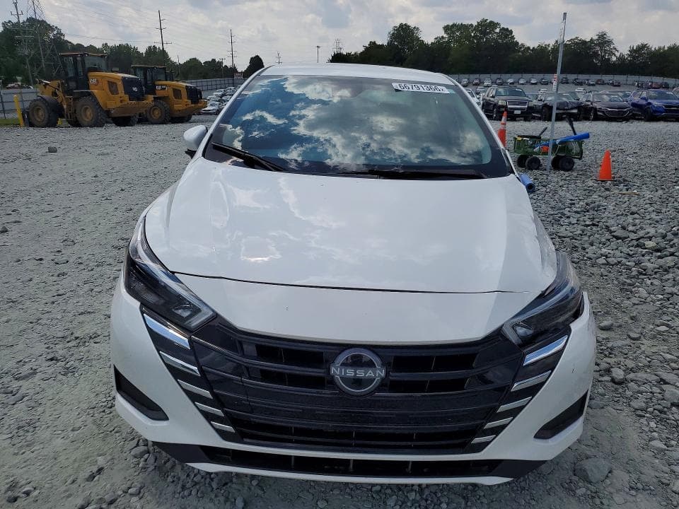 2025 NISSAN VERSA SV 5