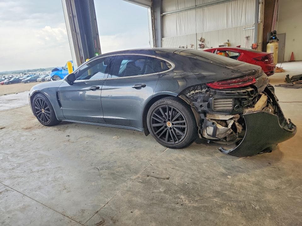 2020 PORSCHE PANAMERA BASE 2